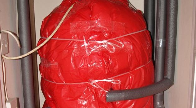 Hot water heater insulating jacket: How much savings 