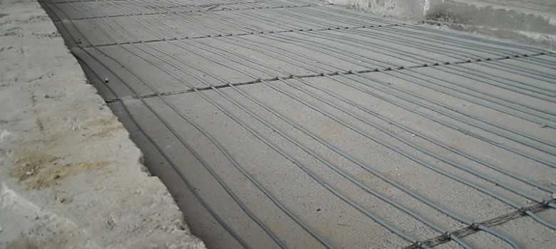 Should I install wet or dry underfloor heating?