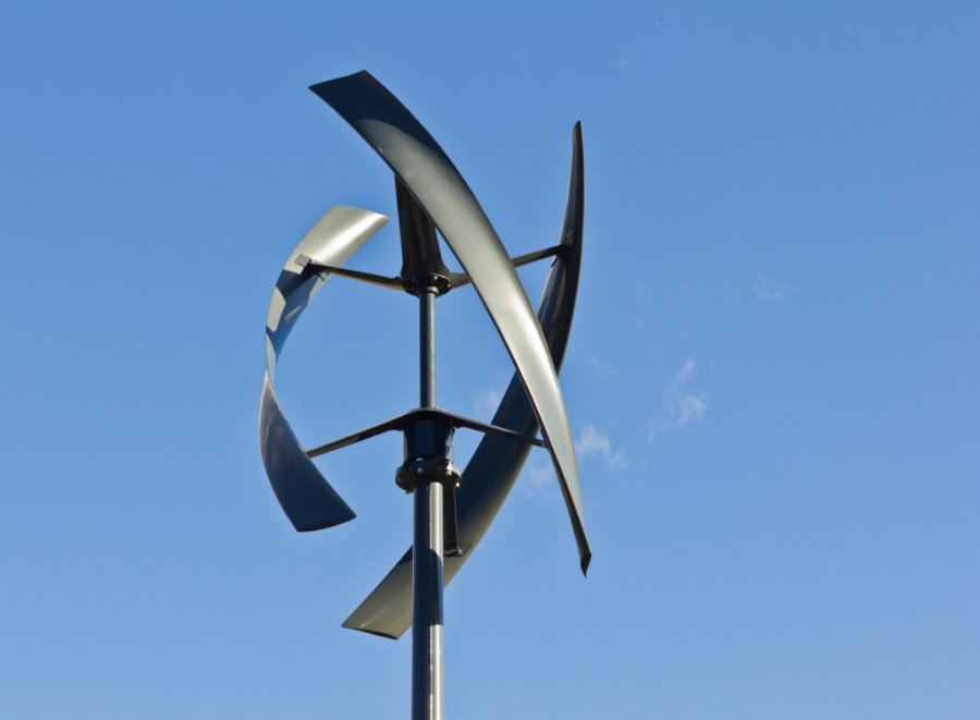 Domestic shop wind turbine