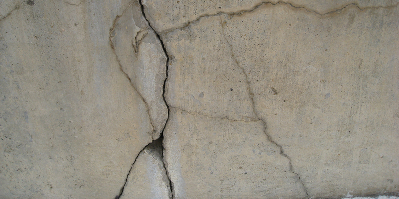 draught proofing cracks