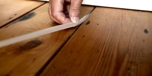 draught proofing floorboards