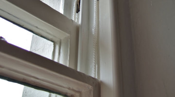 Draught proofing windows