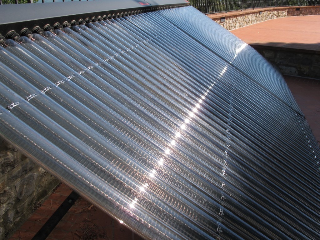 solar thermal, evacuated tube thermal collector