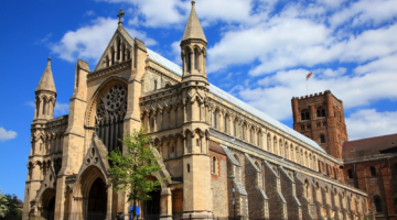 English Churches Switch to Renewable Energy